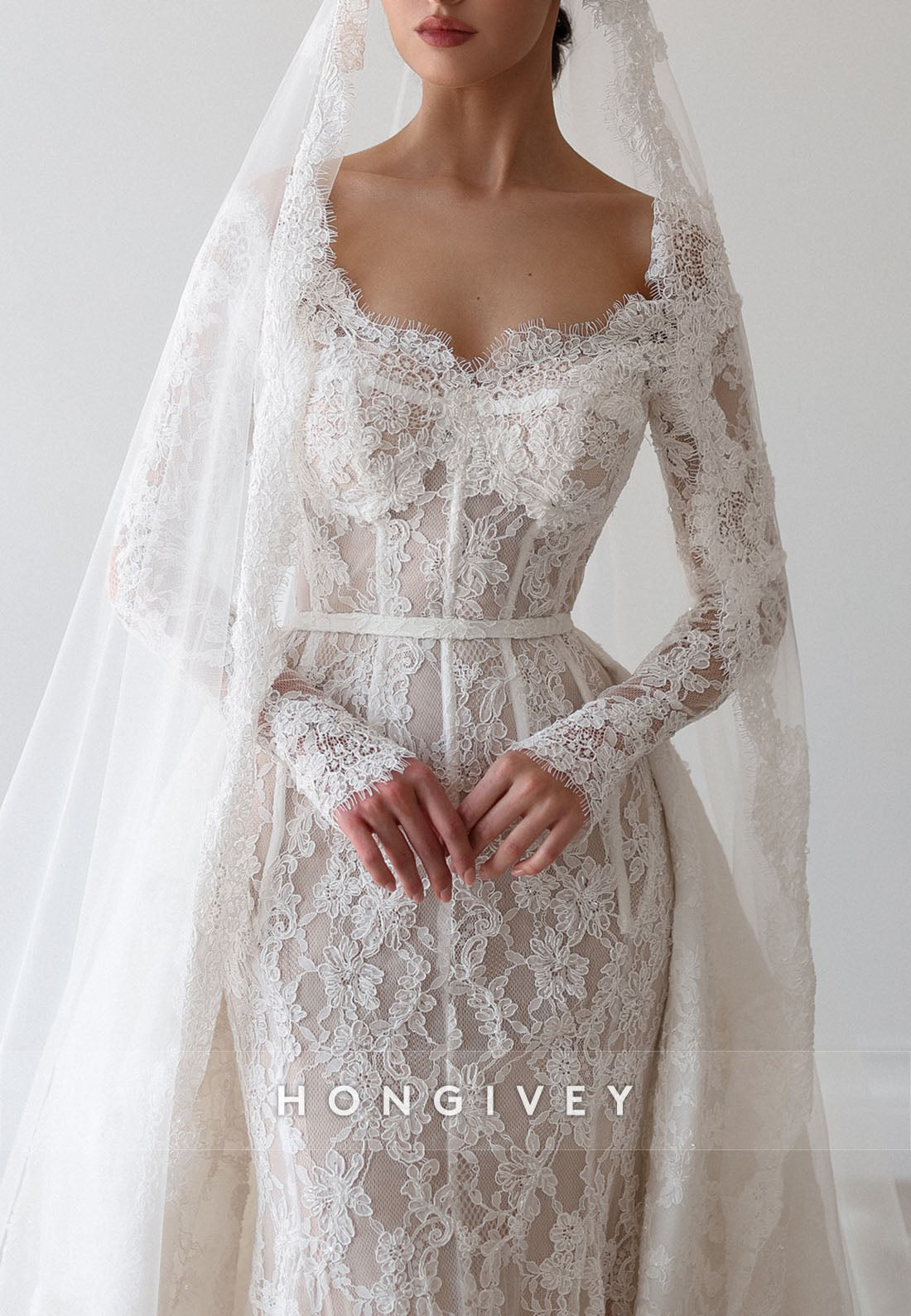 Off the Shoulder Long Sleeves Lace Detachable Court Train A-Line Wedding Dresses
