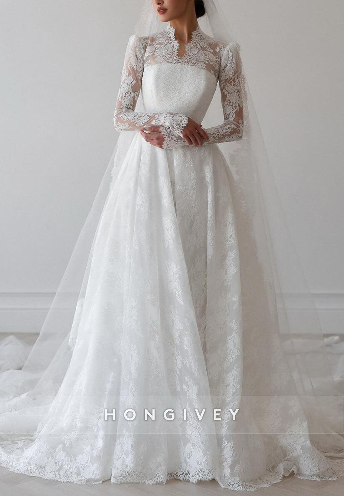 Elegant Long Sleeves Lace Bridal Gown A-Line Court Train Wedding Dresses