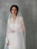 Vintage Lace Long Sleeve Mermaid Floor-Length Wedding Dress