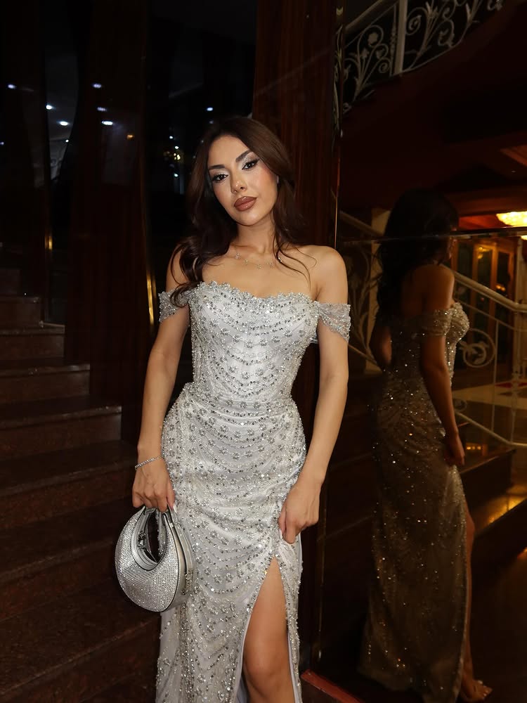 Off the Shoulder Sleeveless Sequins Sparkle Mermaid Prom Dress