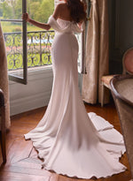 Elegant Off the Shoulder Lace Long Sleeve Mermaid Floor-Length Wedding Dress