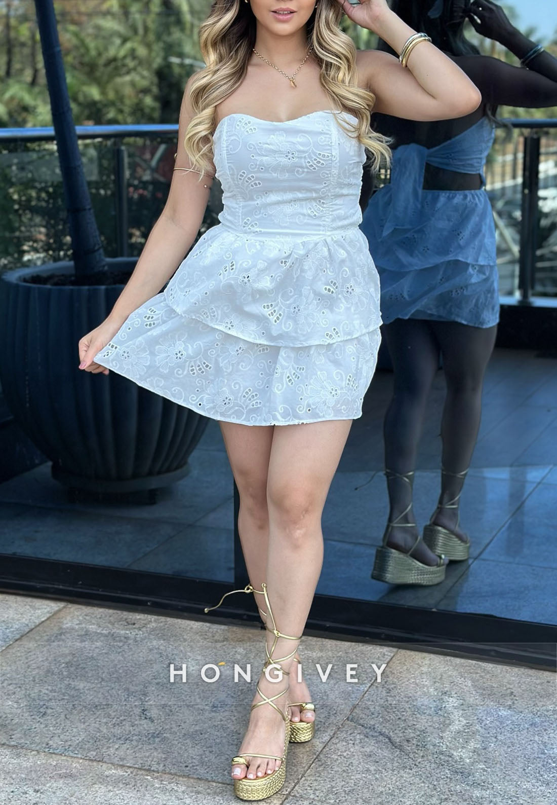 A-Line Strapless Sweetheart Ruched Sleeveless Short Homecoming Dress