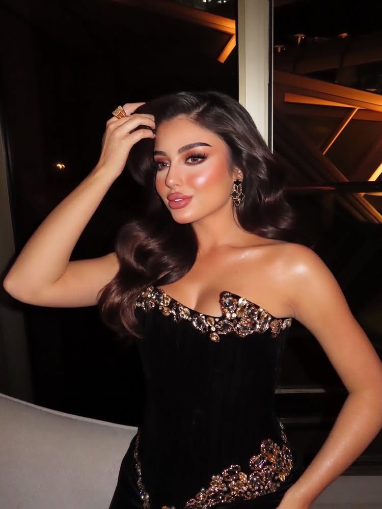 Beaded Sparkle Strapless Sleeveless Mermaid Formal Evening Dress