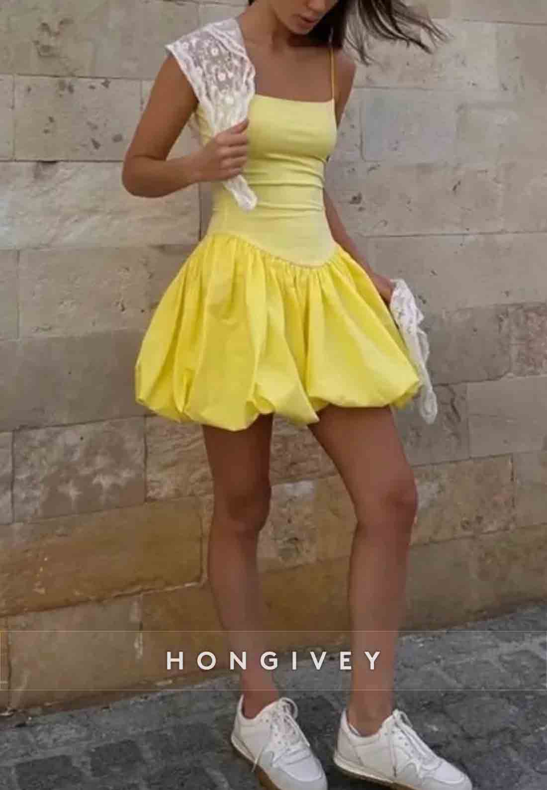 Simple Spaghetti Straps A-Line Sleeveless Pleated Mini Homecoming Dresses