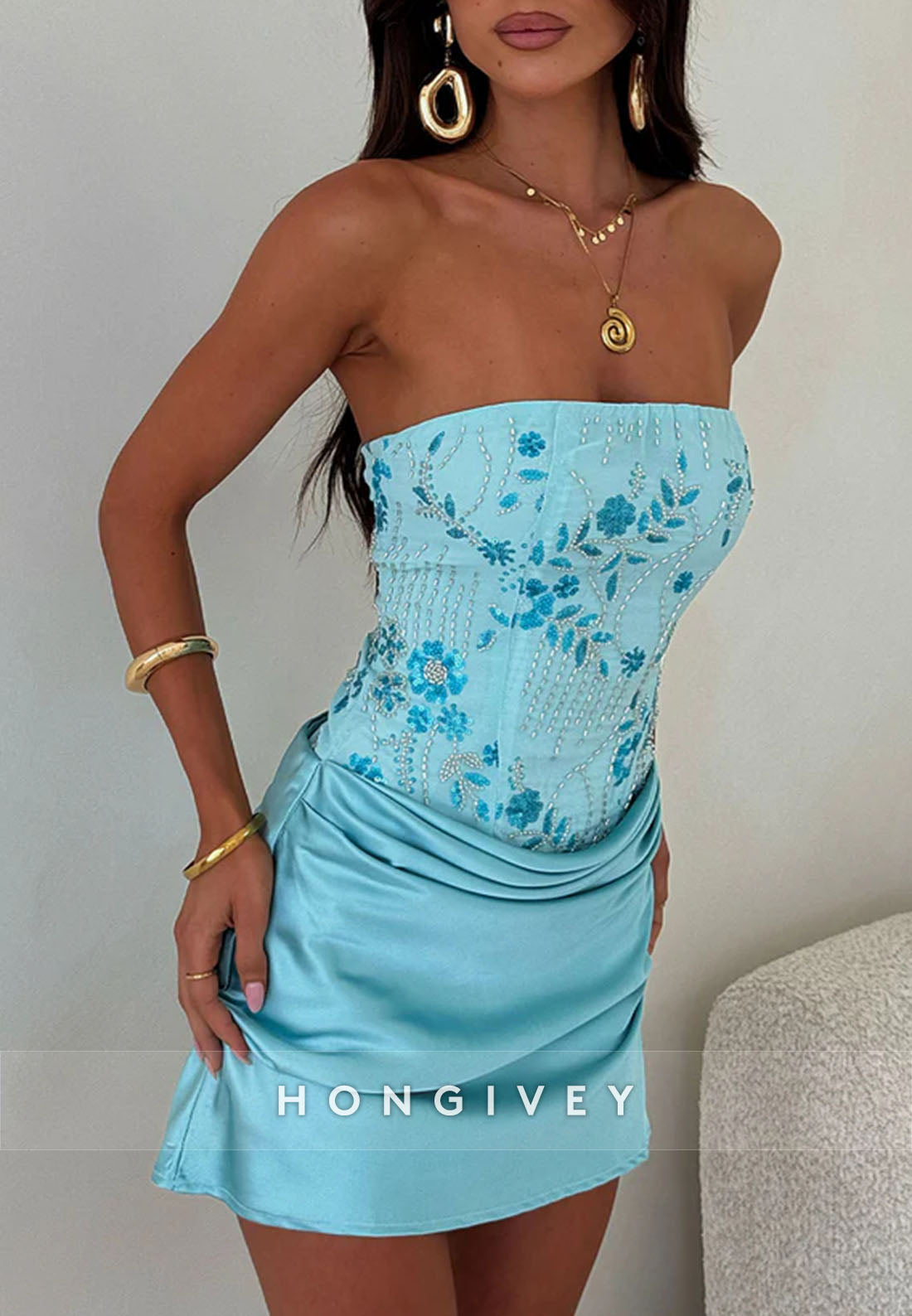 Strapless Sheath Satin Embroidery Mini Homecoming Dress with Beading