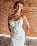 Women's Mermaid Lace Wedding Dresses Strapless Corset Beach Wedding Gowns