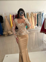 Appliuque Square Neck Long Sleeve Mermaid Floor-Length Evening Dress