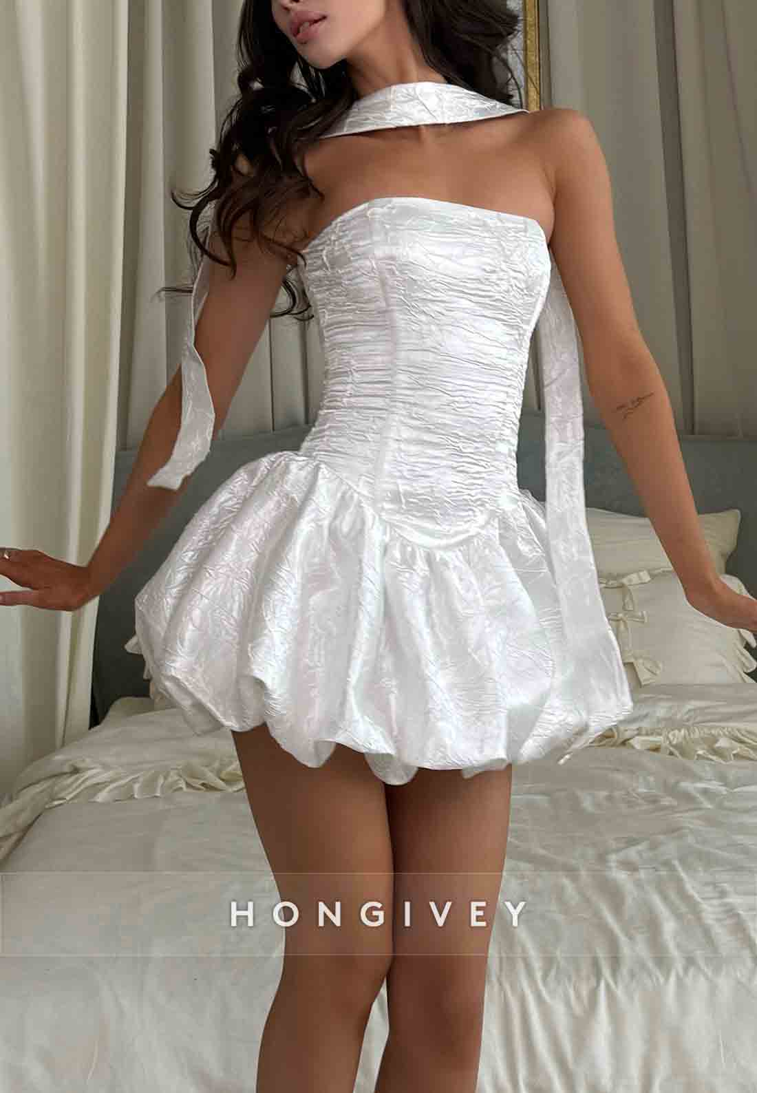 Simple Halter A-Line Strapless Pleated Sleeveless Short Homecoming Dresses