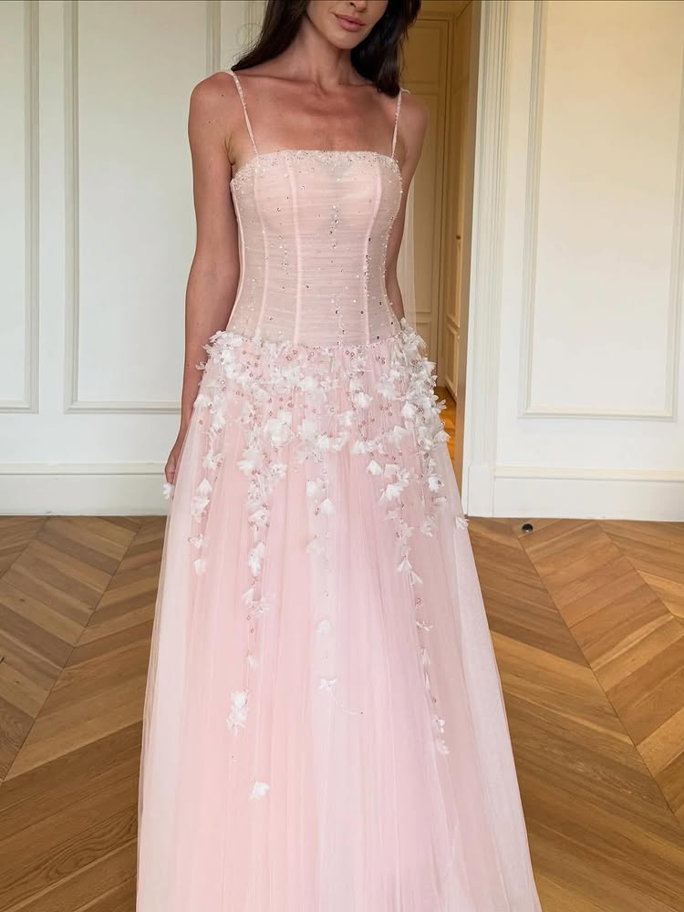 Pink Tulle A-Line Spaghetti Straps Beaded Flowers Sleeveless Prom Dress