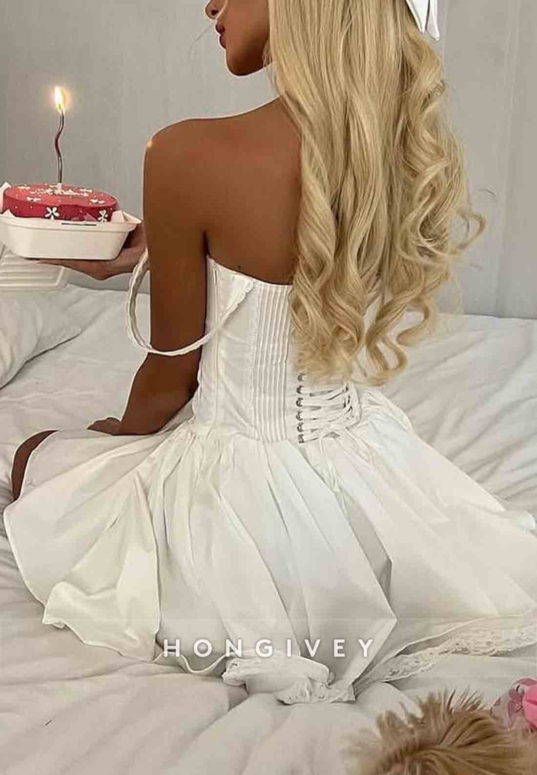 A-Line Regular Straps Sweetheart Tie Back Homecoming Dress with Lace Lining